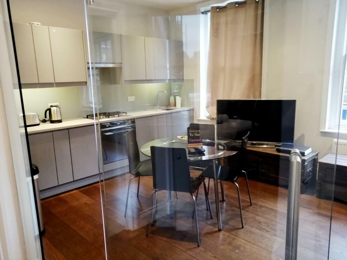 Stunning Soho Apartment London Exteriör bild